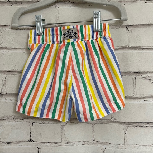 GAP swim trunks - Picture 2 of 3